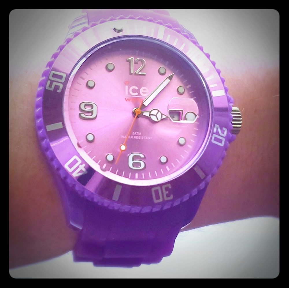 *NWOT* ICE woman's watch